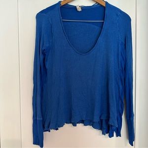 We The Free Scoopneck Thermal